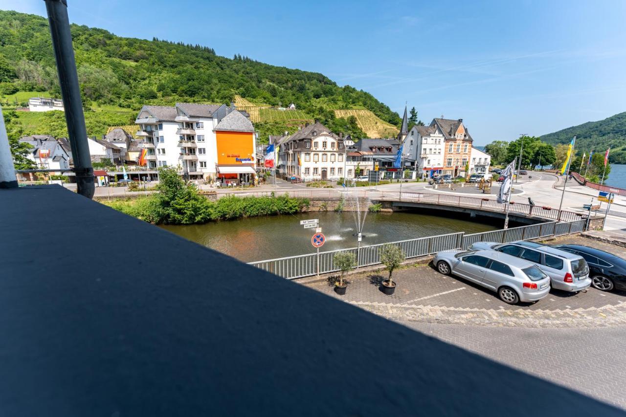 Moselresidenz Bellevue Alf Apartment Alfbach Екстериор снимка
